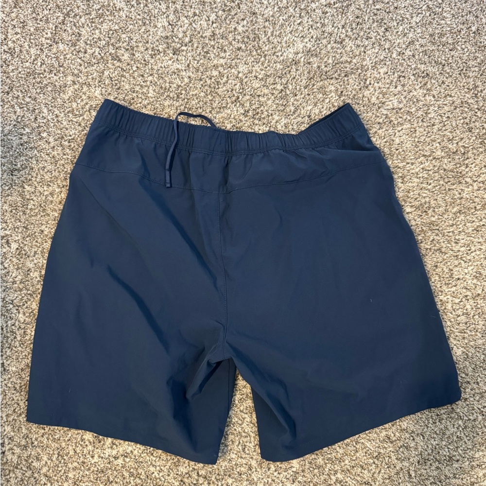 The North Face Wander Shorts - Picture 3 of 3